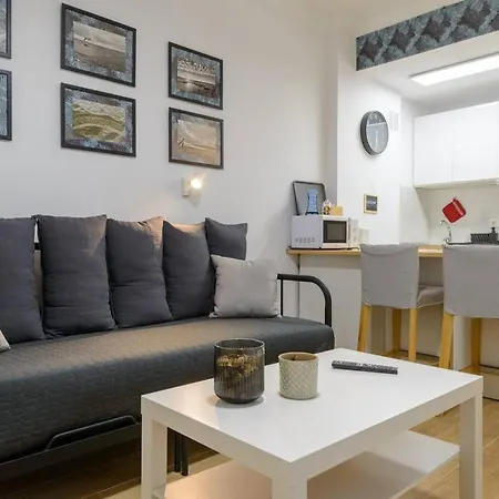 Estudio En Playa De Canteras Las Palmas